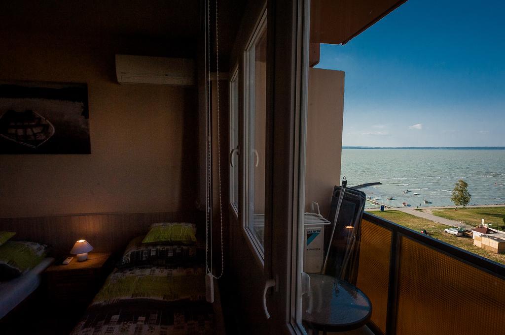 Milan Apartmanok Siófok Exterior foto
